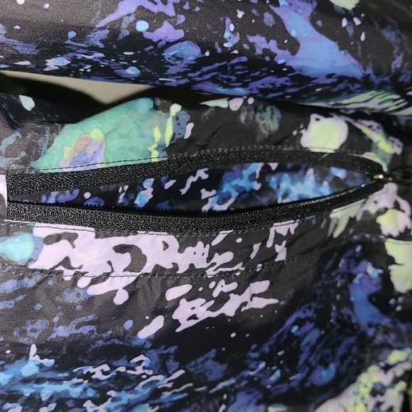 New Balance Abstract Colrful design Zip up WindBreaker Size L - Picture 6 of 12